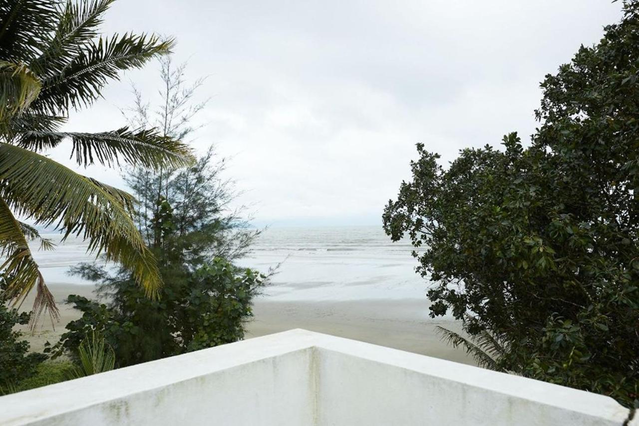 Estúdio de 5500m2, com 1 banheiro(s) em Beserah Kampung Sungai Karang Exterior foto