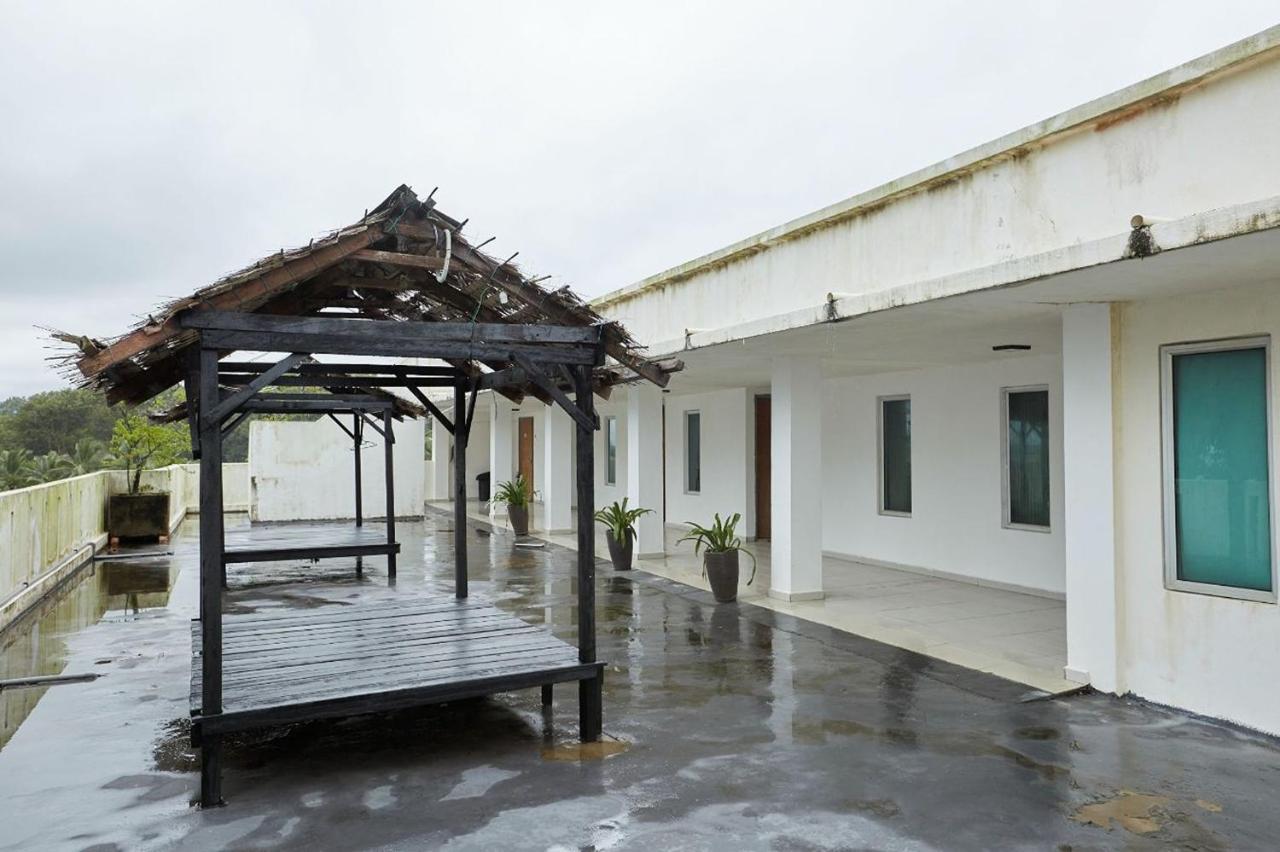 Estúdio de 5500m2, com 1 banheiro(s) em Beserah Kampung Sungai Karang Exterior foto
