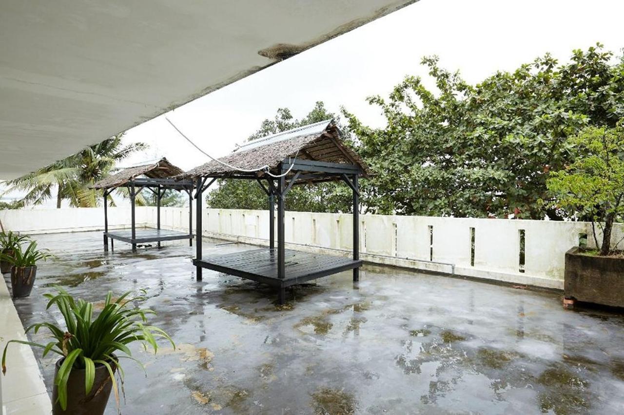 Estúdio de 5500m2, com 1 banheiro(s) em Beserah Kampung Sungai Karang Exterior foto